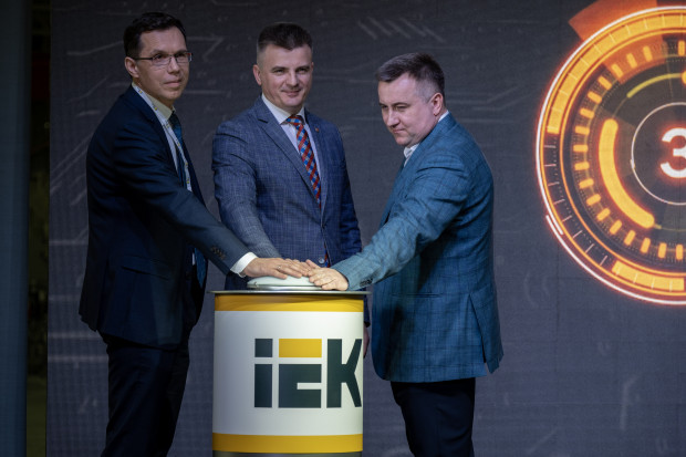 Новый производственный корпус компании IEK GROUP начал работу в Ясногорске